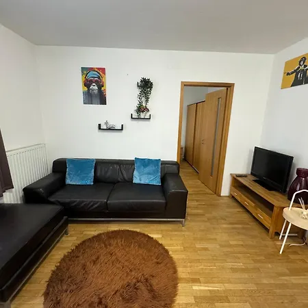 Project Apartment *
